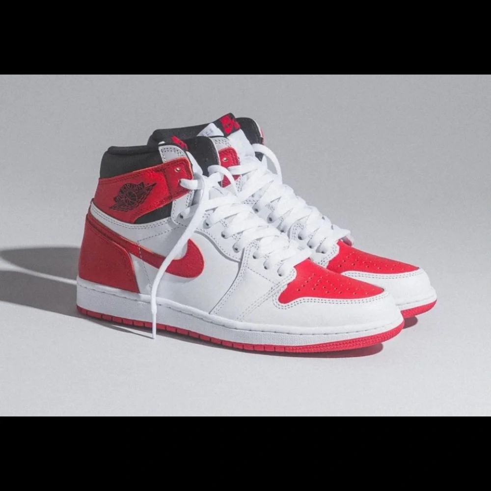Air Jordan 1 Retro High OG GS ‘Heritage’ Sneakers - Picture 5 of 5